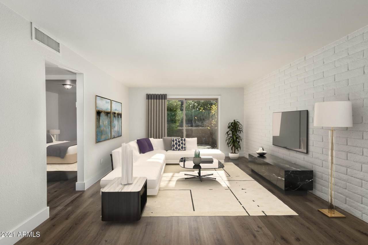 4354 82ND Street - Photo 1