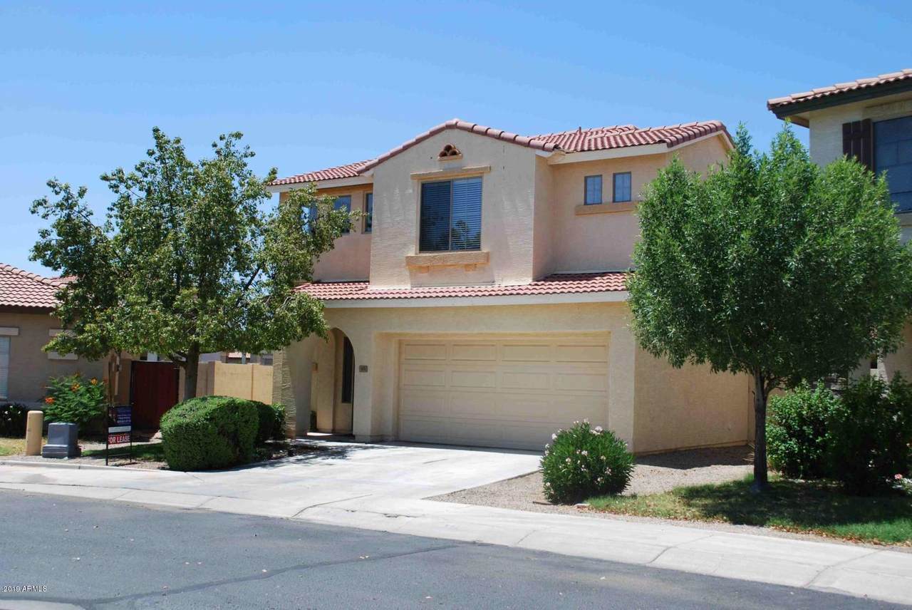 5174 Laurel Avenue - Photo 1