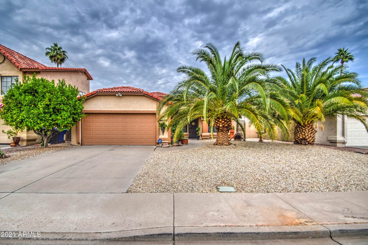 5260 Glencove Circle - Photo 1