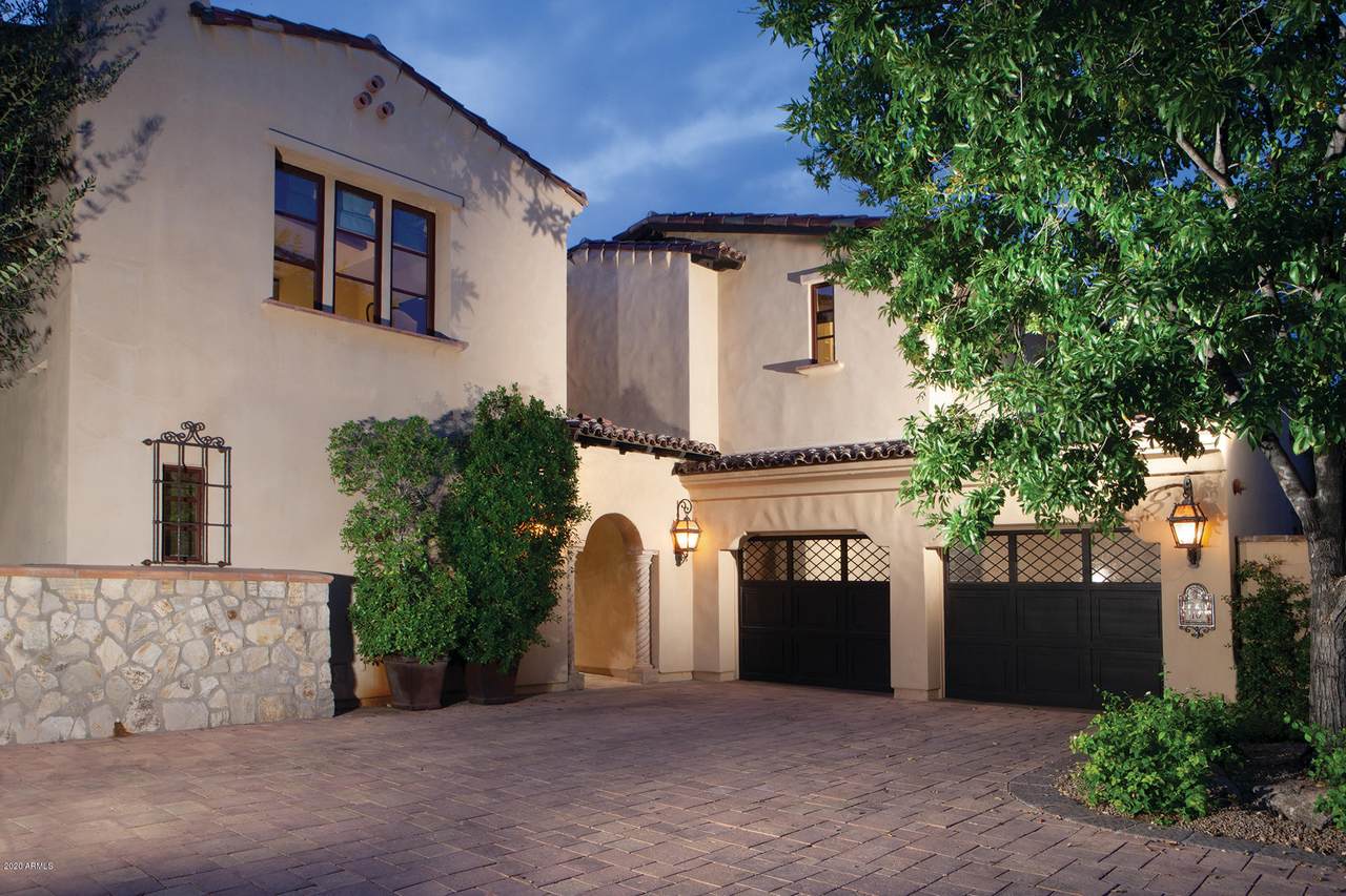 4949 Lincoln Drive - Photo 1