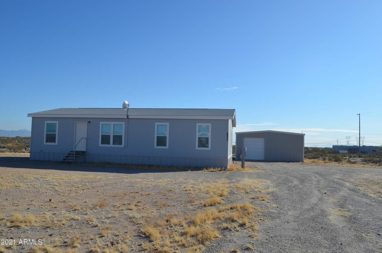 4907 352ND Drive - Photo 1