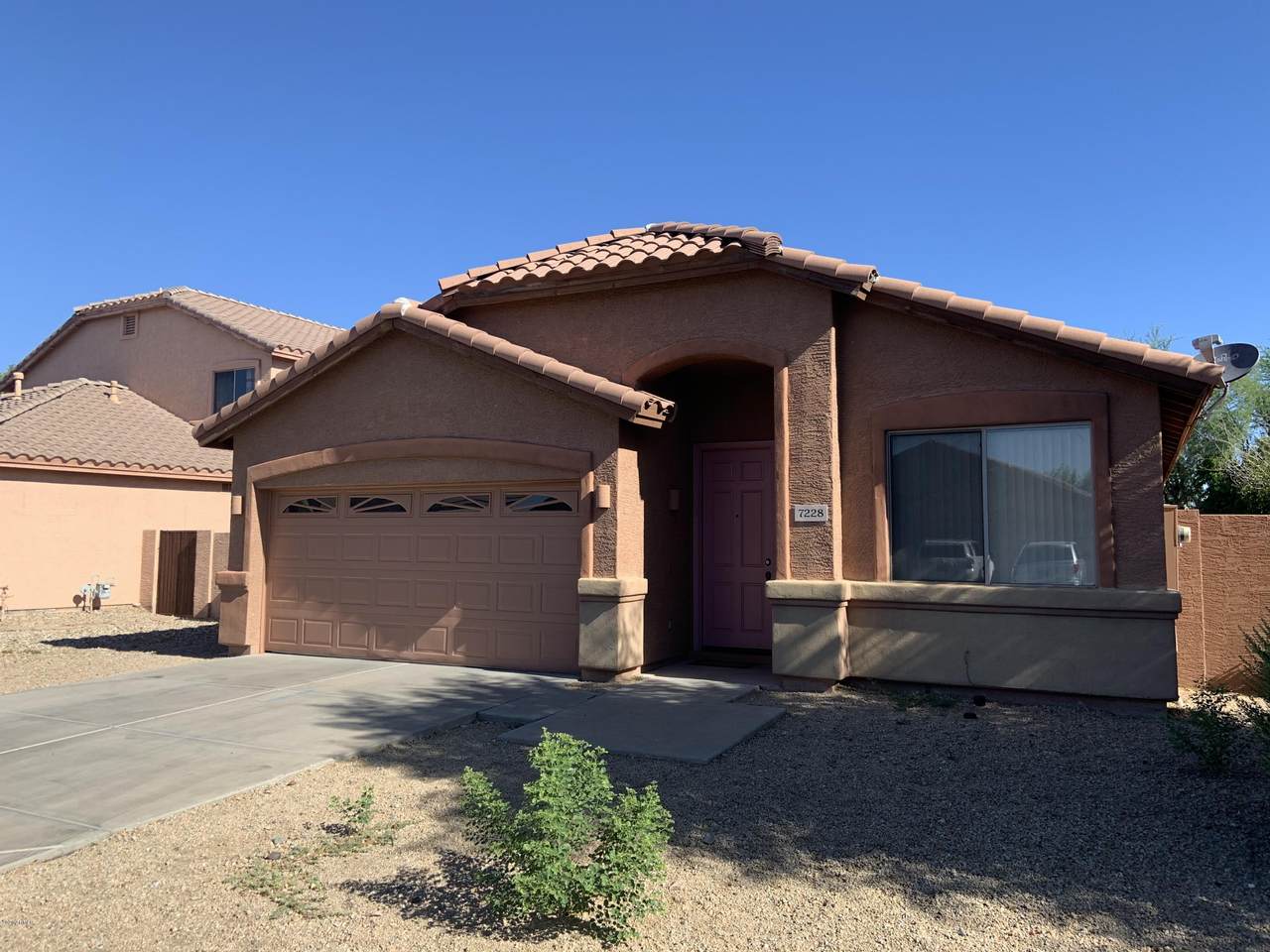 7228 Kings Avenue - Photo 1