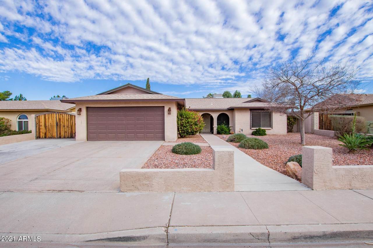 5138 Desert Cove Avenue - Photo 1