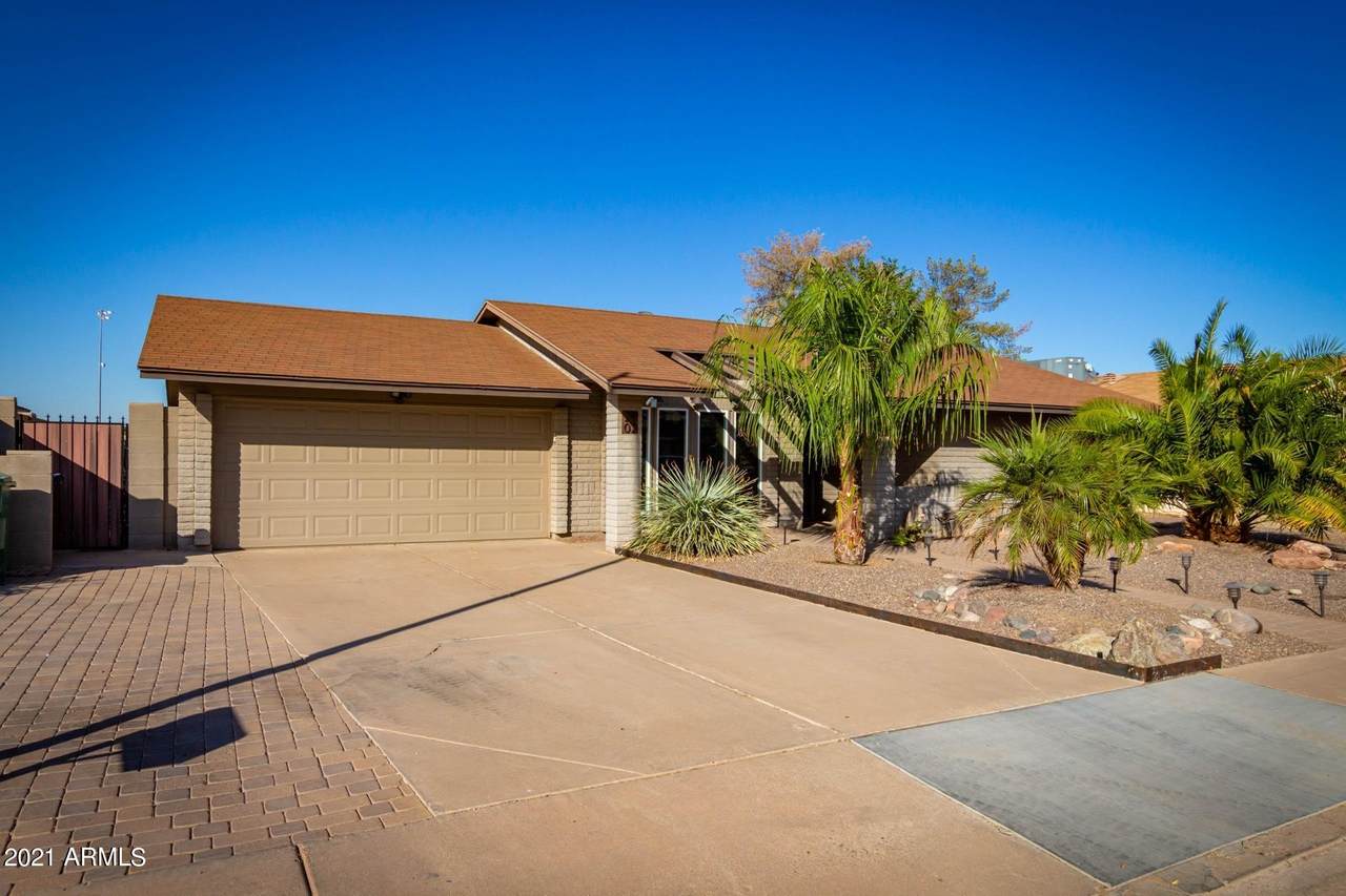 2902 Standage Avenue - Photo 1