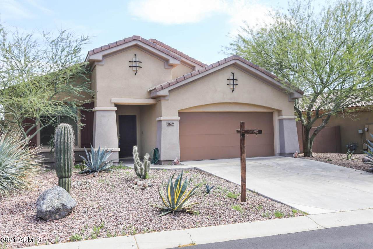 41219 Prestancia Drive - Photo 1