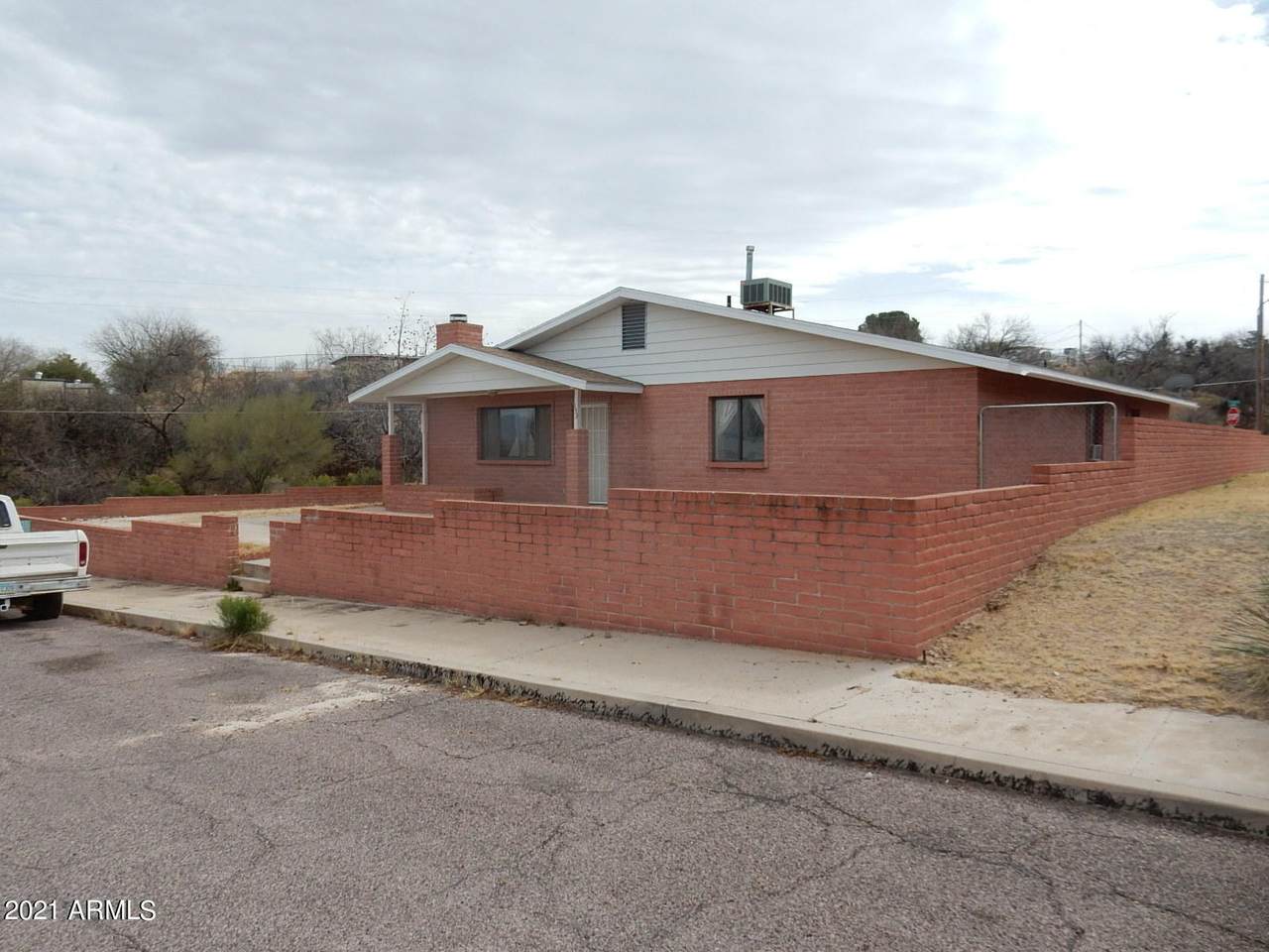 133 Cottage Grove Avenue - Photo 1