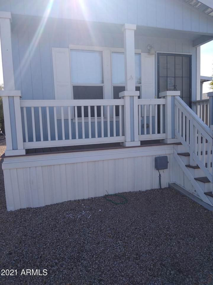 201 Greenfield Road - Photo 1