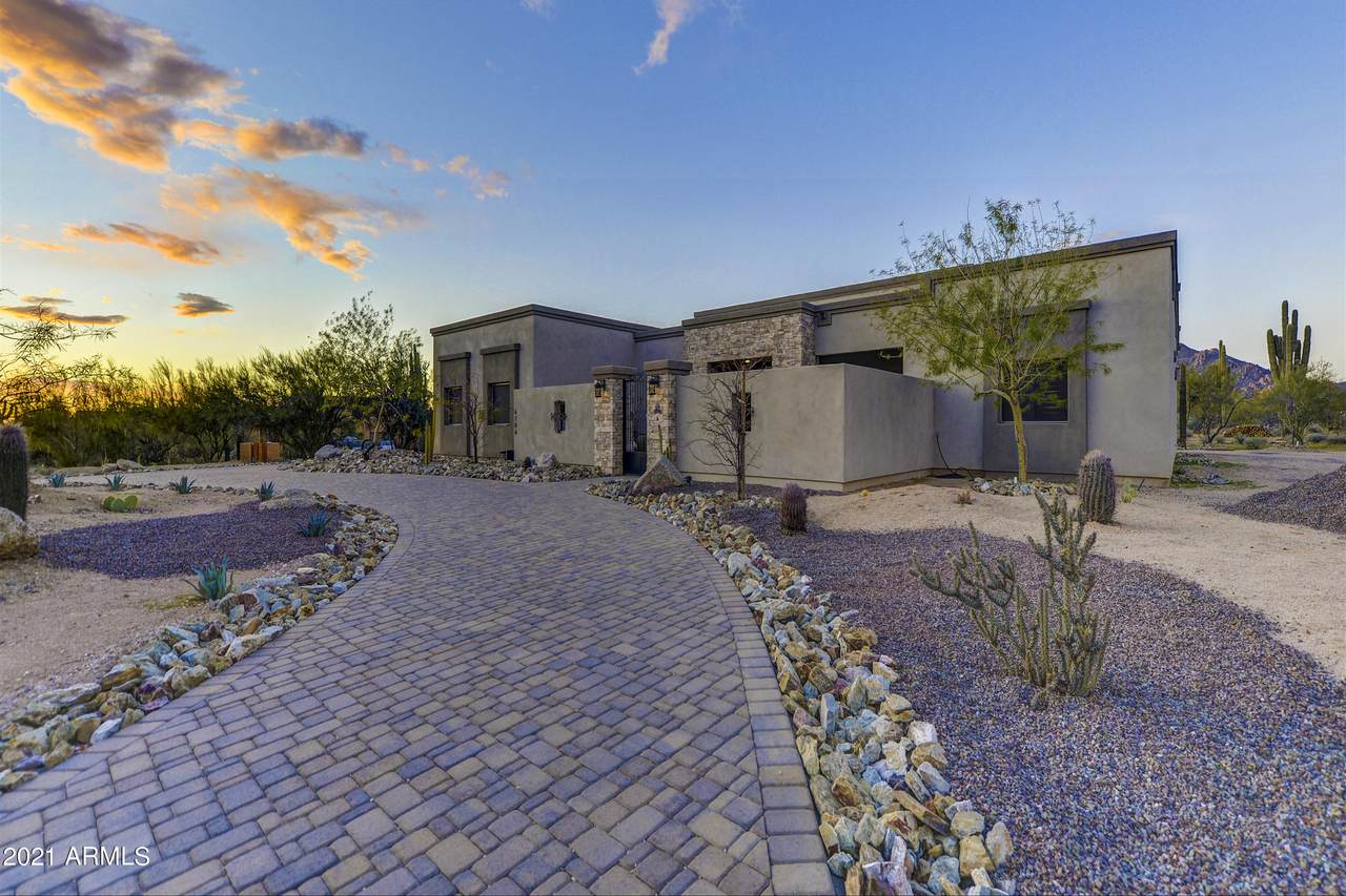 6706 Lonesome Trail - Photo 1
