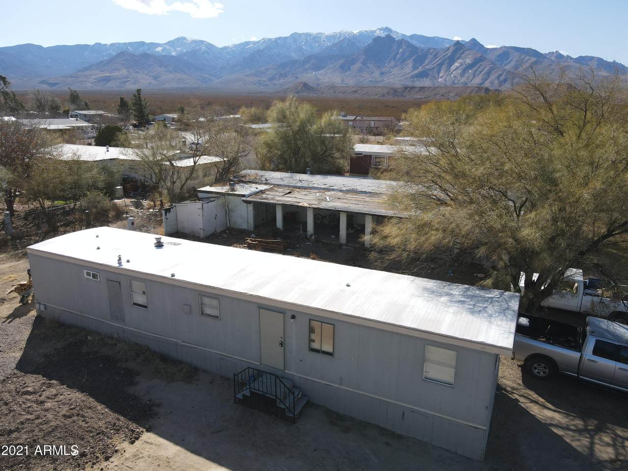 1305 Saguaro Street - Photo 1