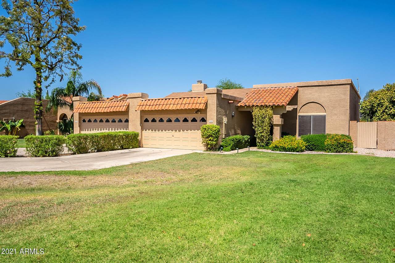 9196 Evans Drive - Photo 1