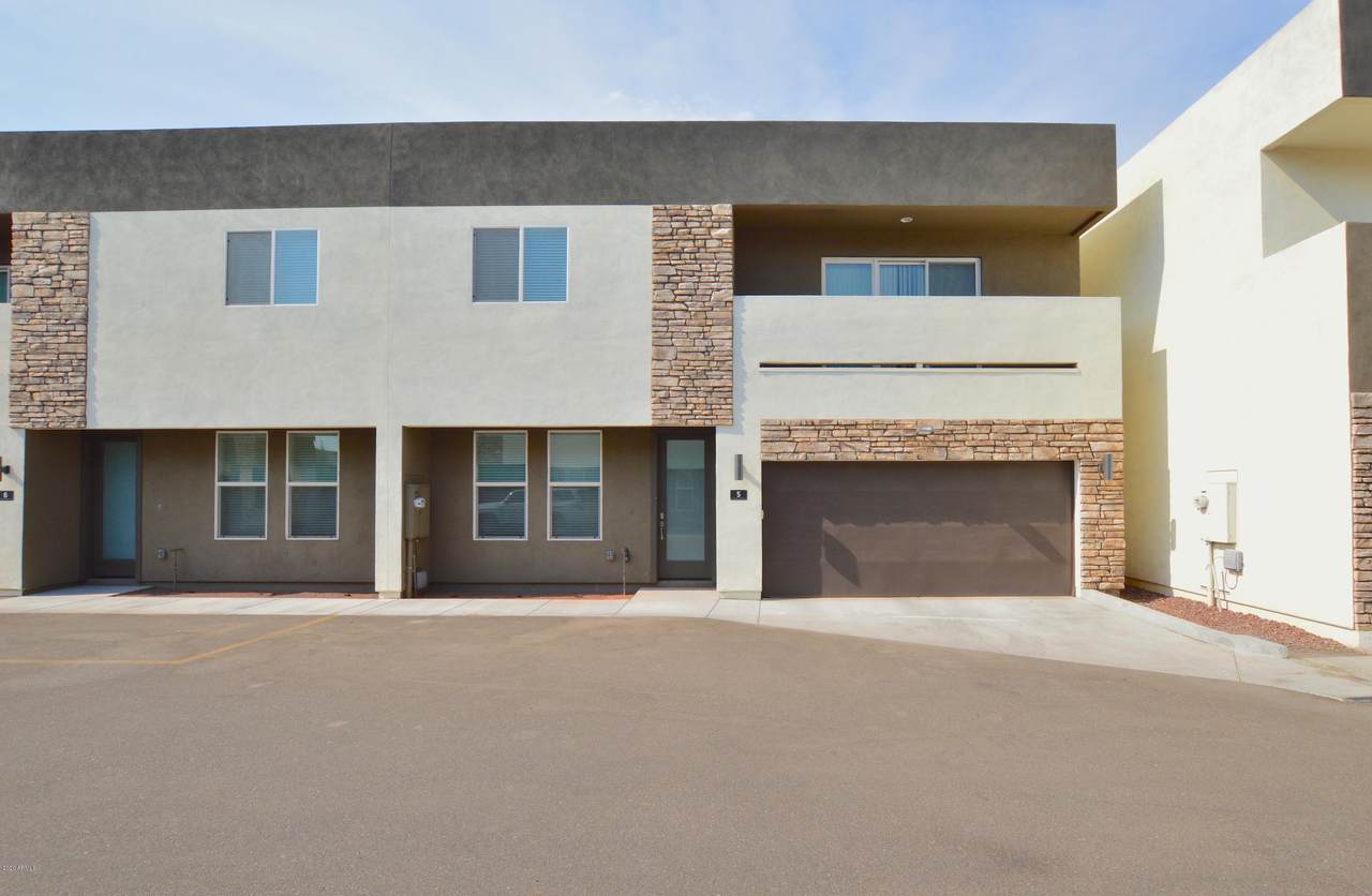 3000 37th Street - Photo 1