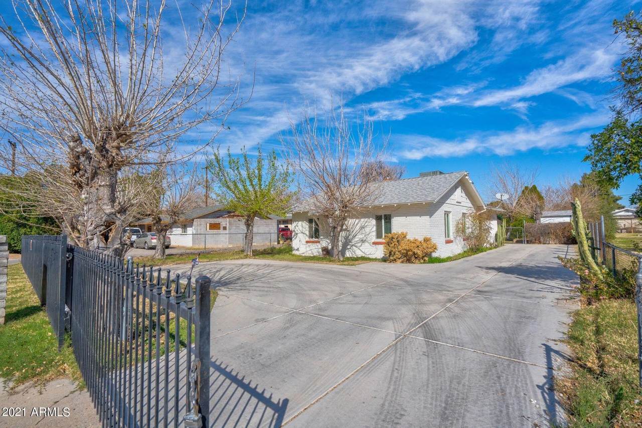 2626 Vista Avenue - Photo 1