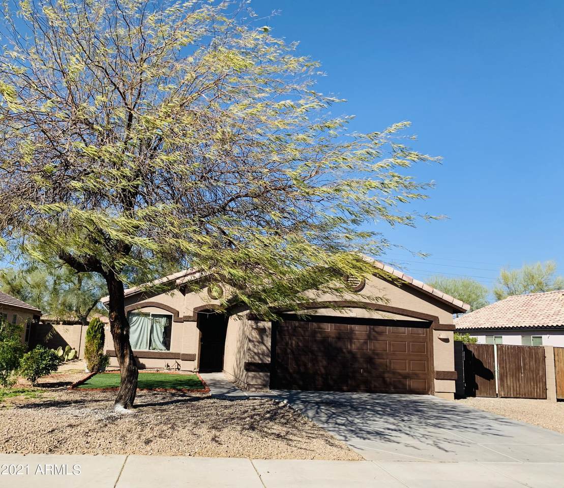15832 Woodlands Avenue - Photo 1