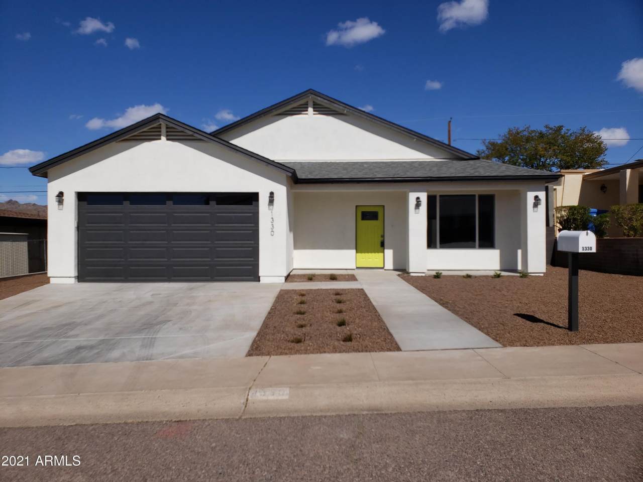 1330 Townley Avenue - Photo 1