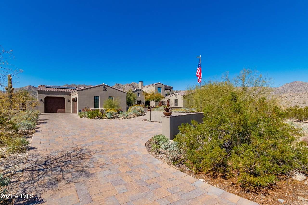 4614 Chelsea Drive - Photo 1
