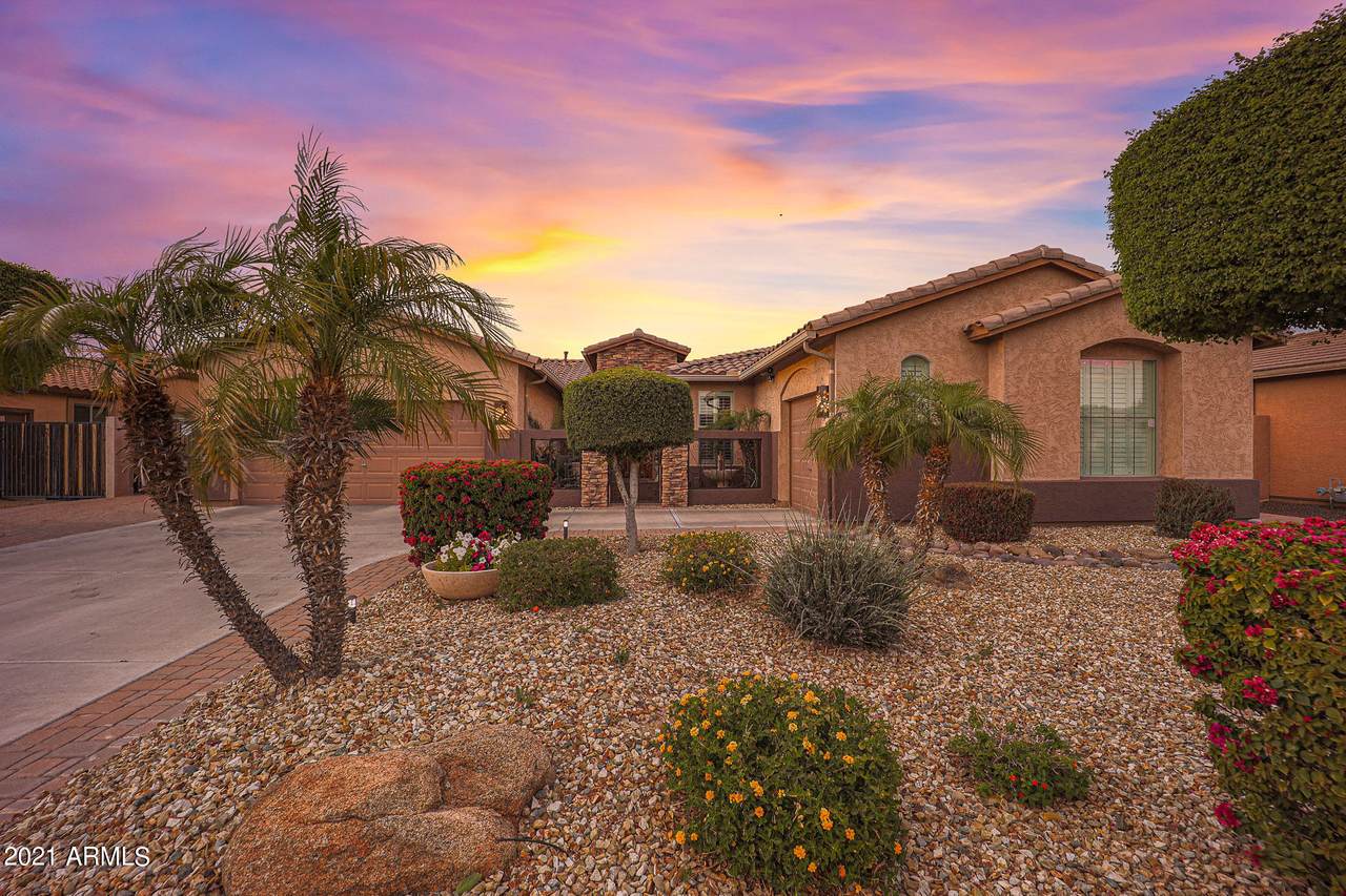 5420 Siesta Way - Photo 1