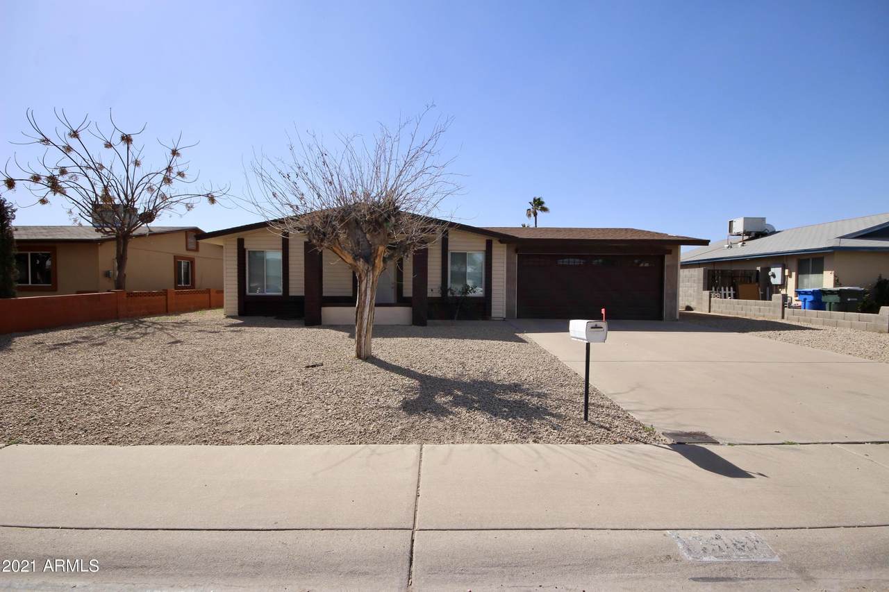 2406 69TH Avenue - Photo 1