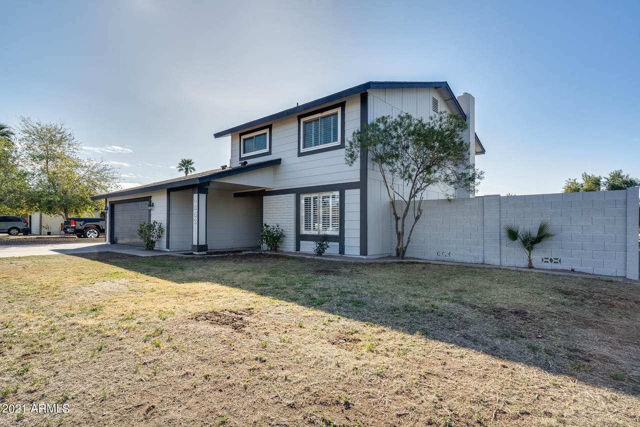 4553 Cheryl Drive - Photo 1
