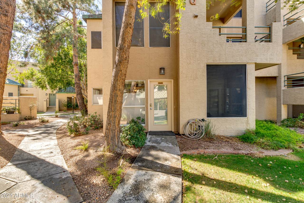 101 7TH Street - Photo 1