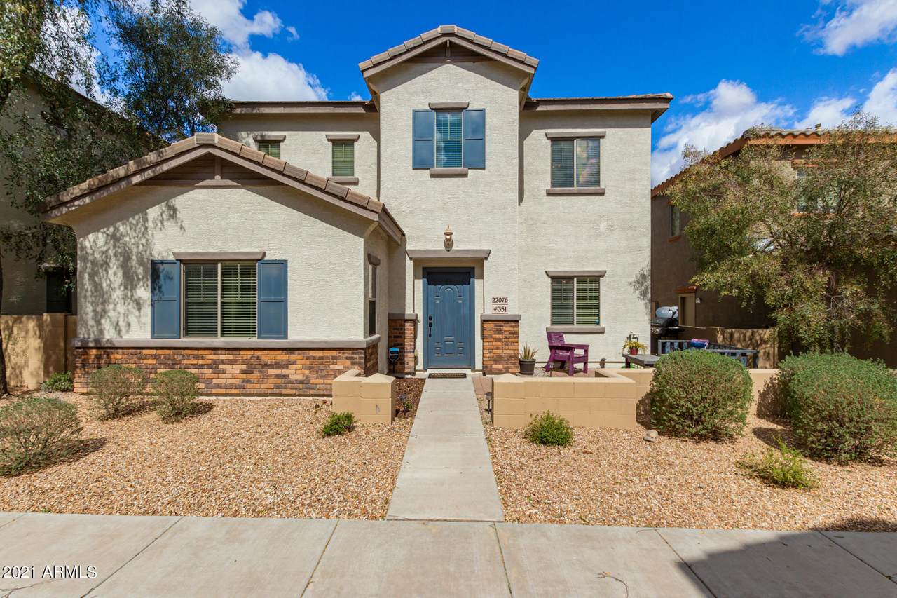 22076 103RD Lane - Photo 1
