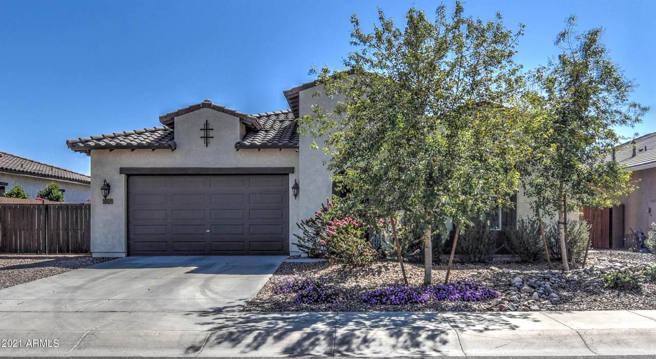 18529 Elm Street - Photo 1