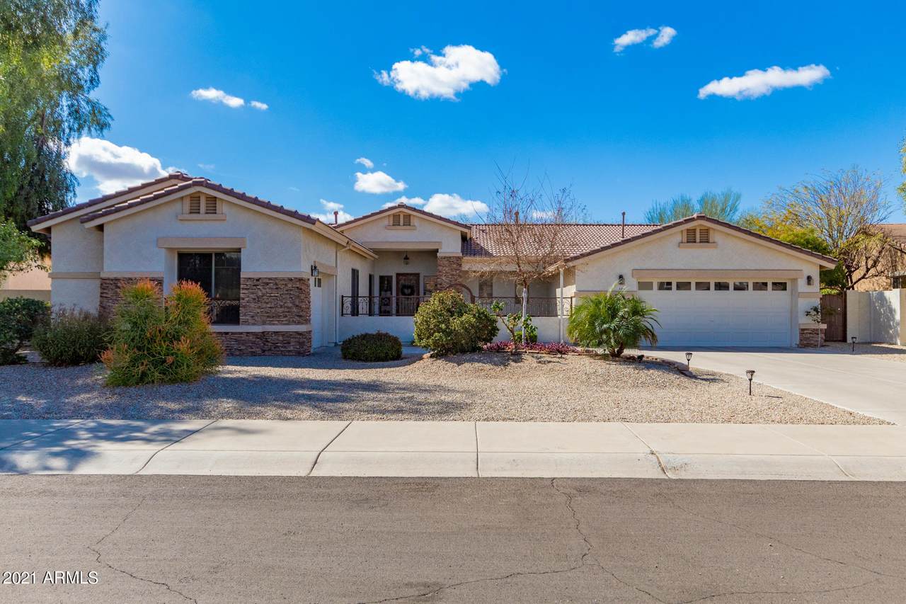 21055 Nightingale Road - Photo 1