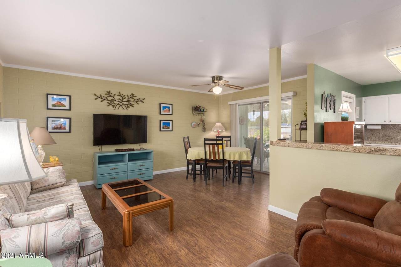 10224 Desert Hills Drive - Photo 1
