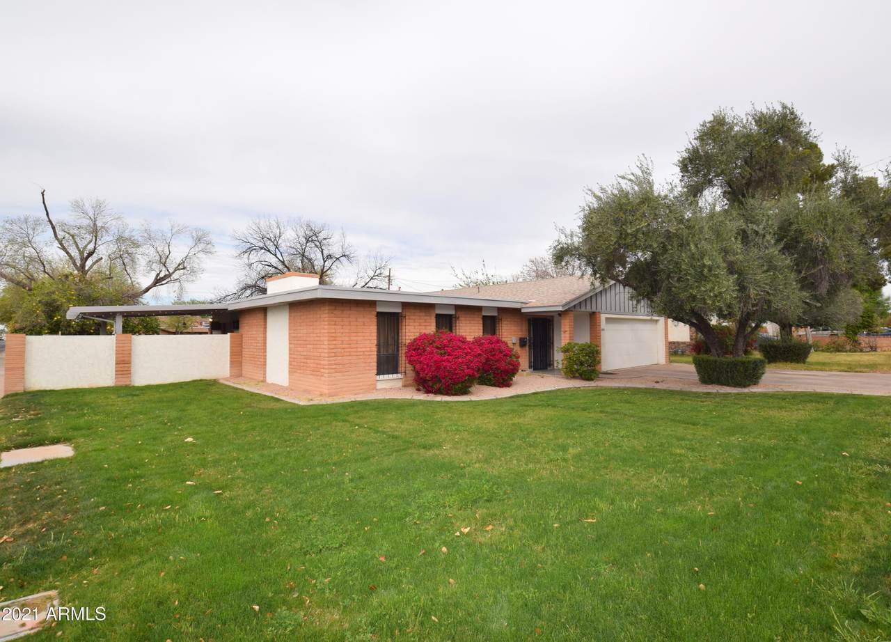 304 Westwood - Photo 1