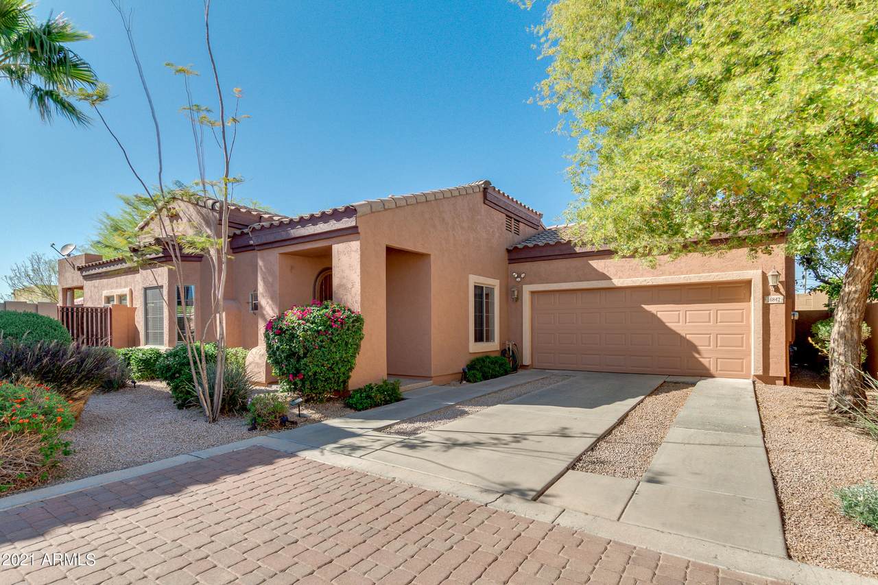 16842 49TH Way - Photo 1