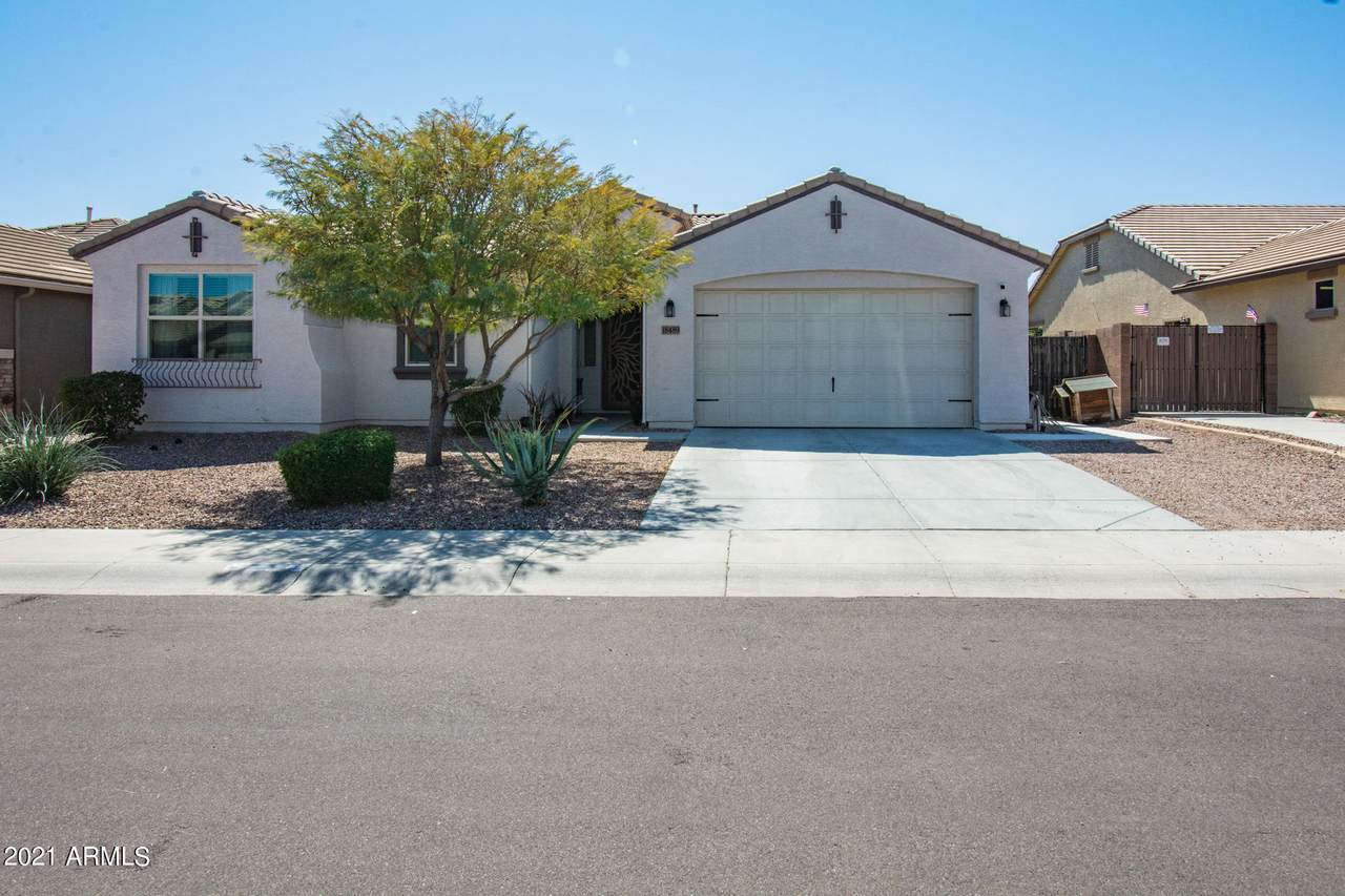 18489 Post Drive - Photo 1