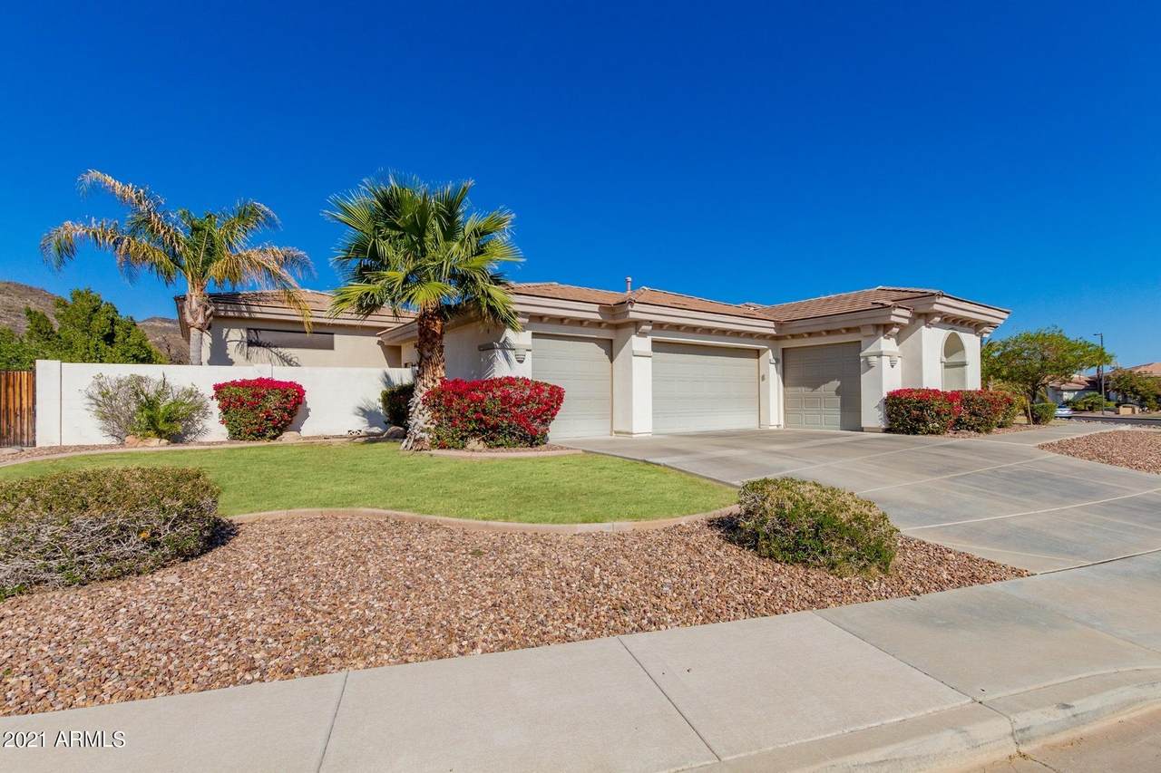 4550 Moon Blossum Lane - Photo 1
