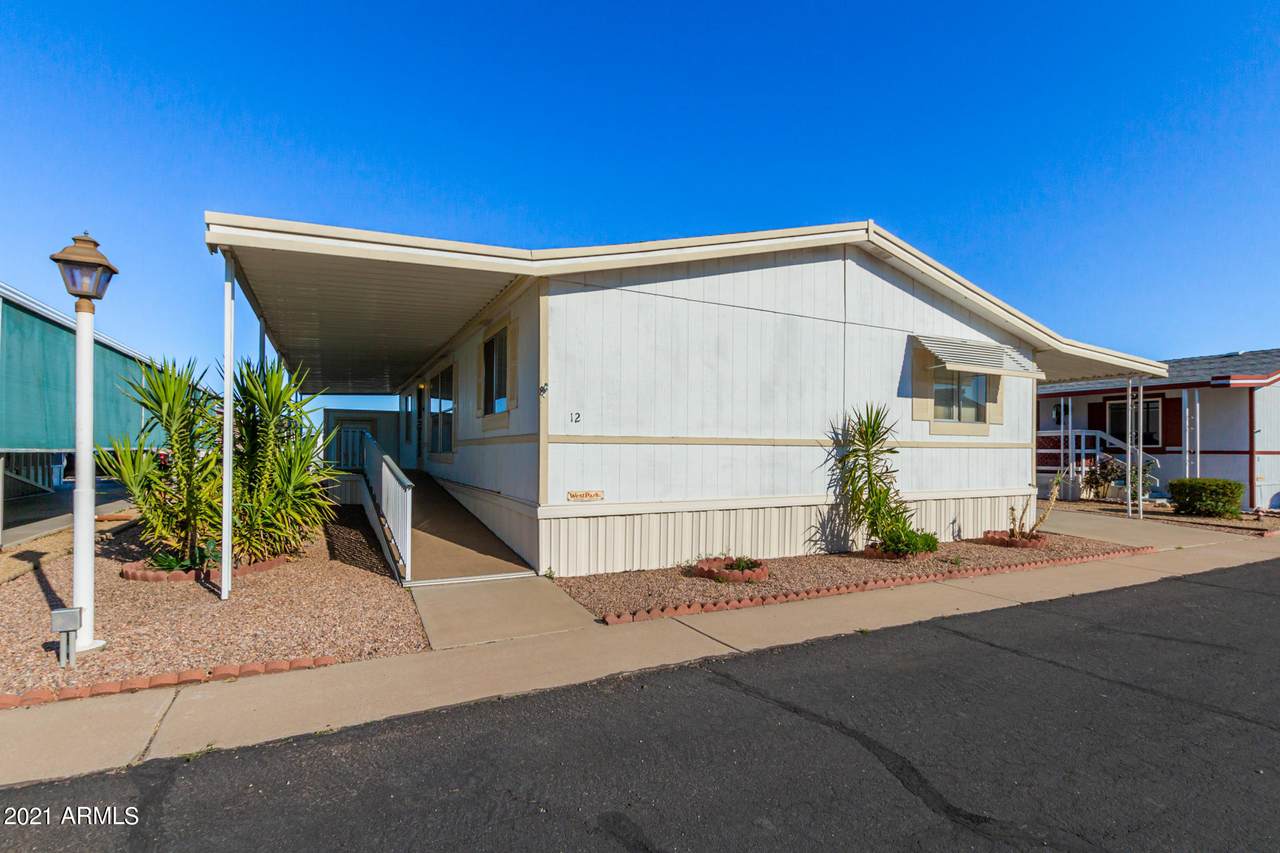 1955 Grovers Avenue - Photo 1