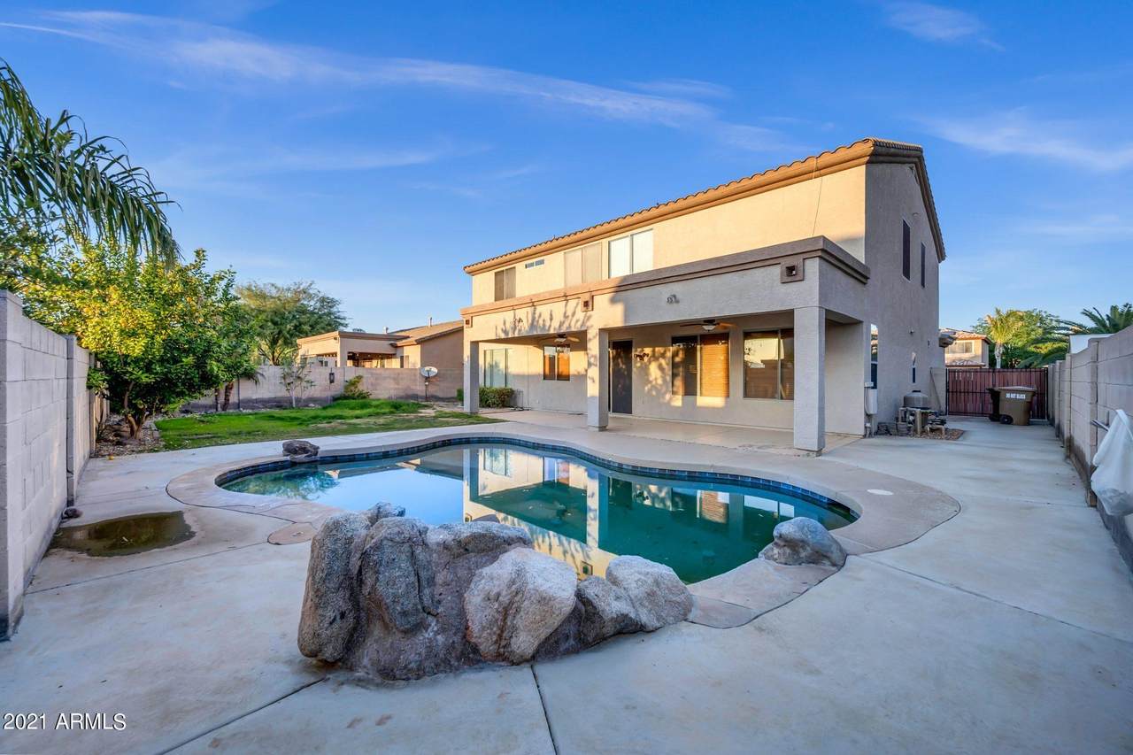 26076 73RD Drive - Photo 1