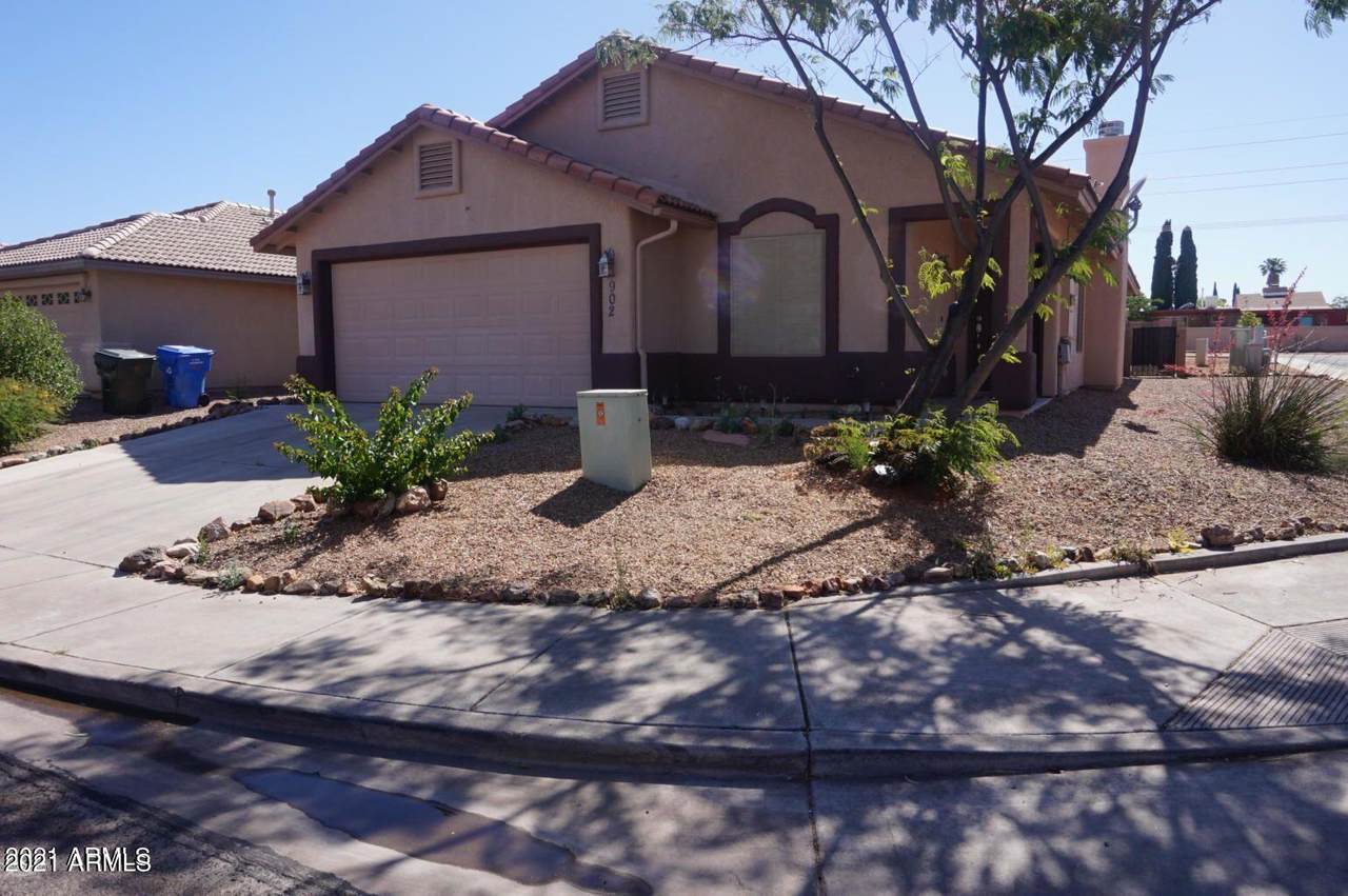 902 Monte Vista Avenue - Photo 1