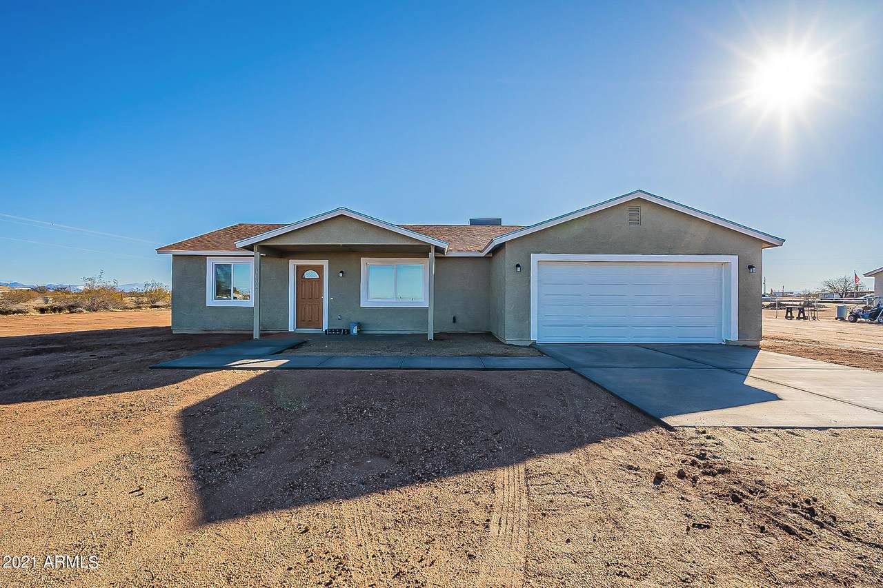19593 Villa Lane - Photo 1