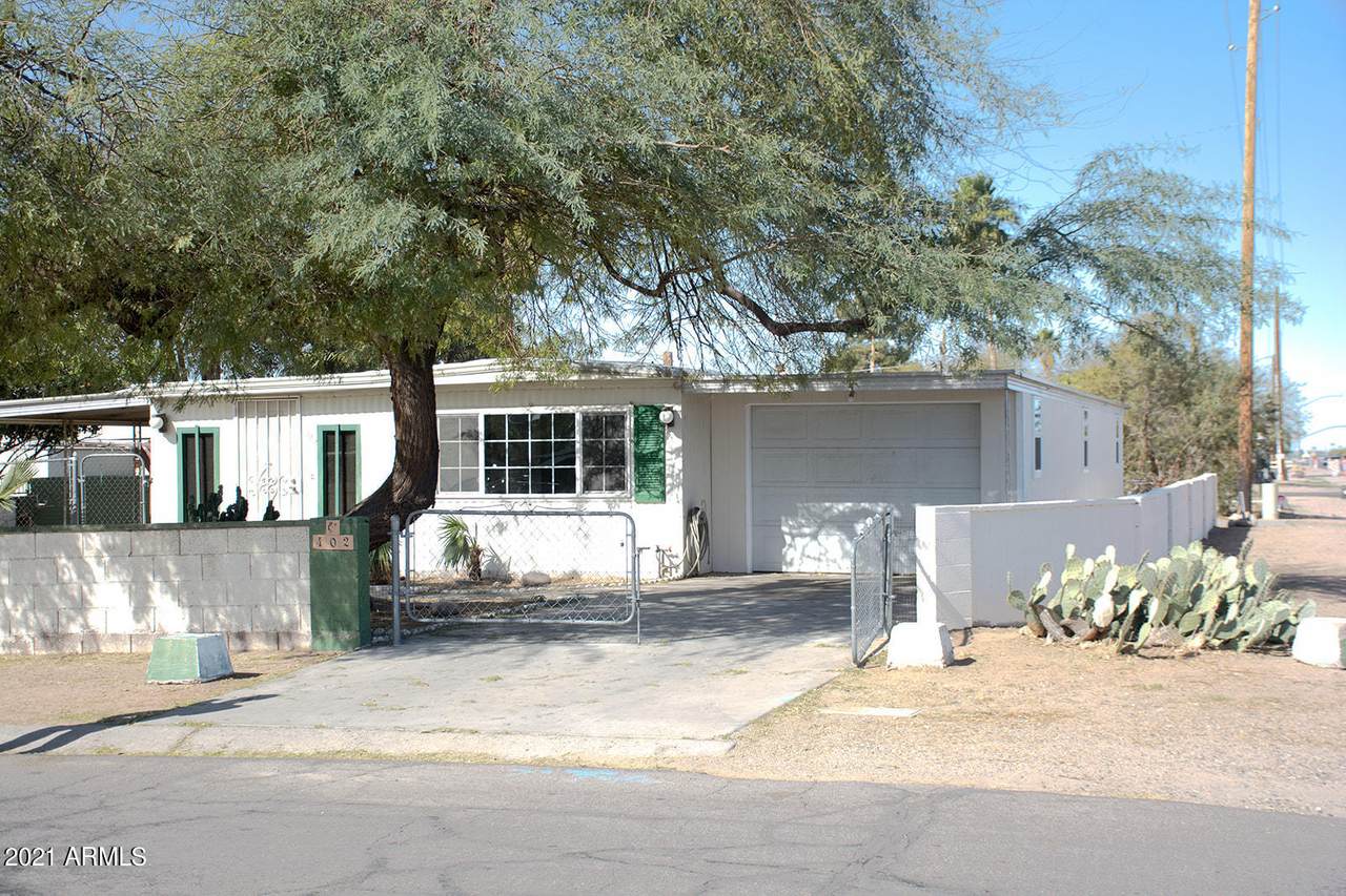 402 97TH Way - Photo 1