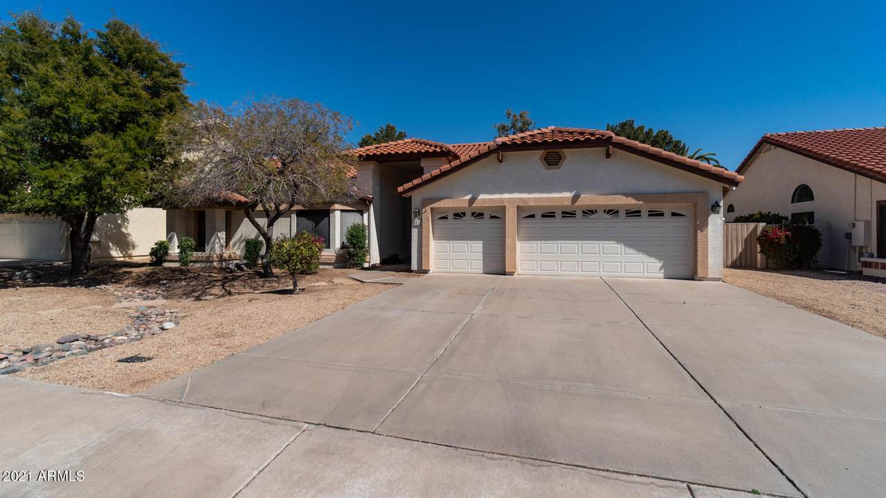 8411 Los Feliz Drive - Photo 1