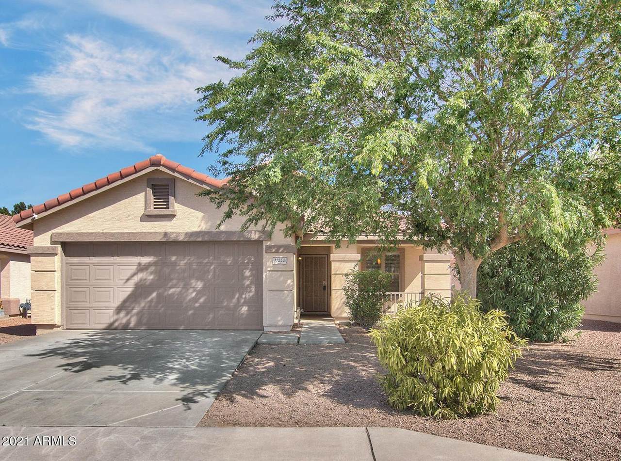 11252 Sunland Avenue - Photo 1