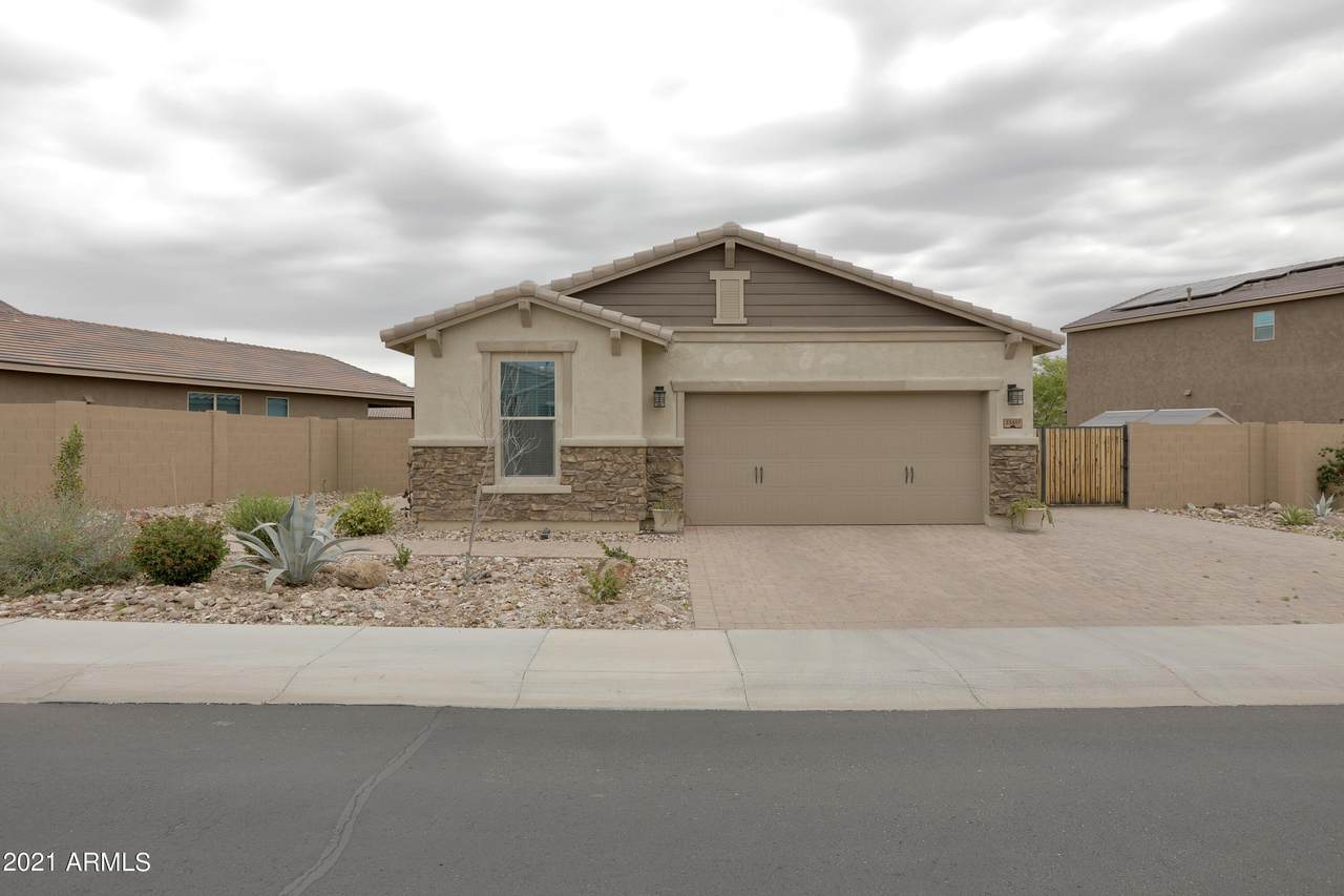 33817 30TH Lane - Photo 1
