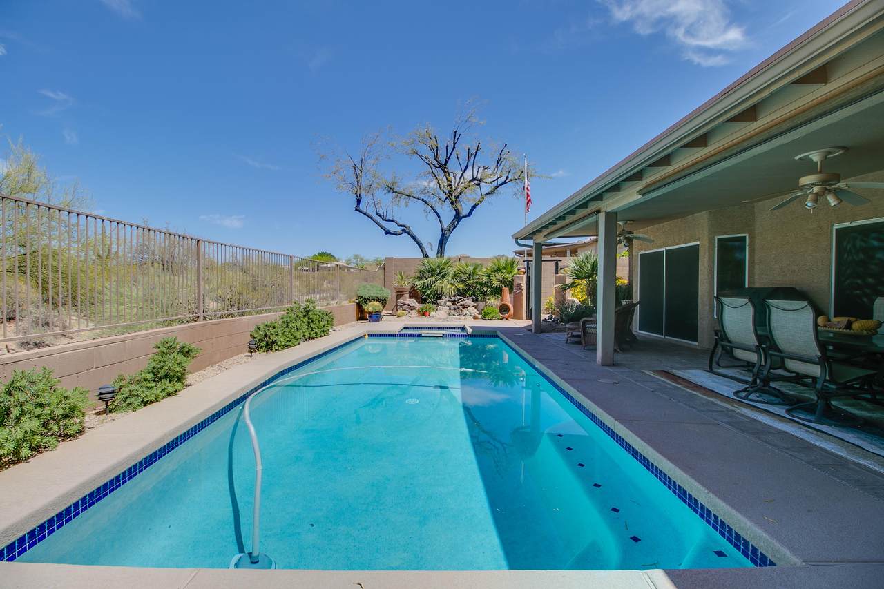 19236 93RD Way - Photo 1
