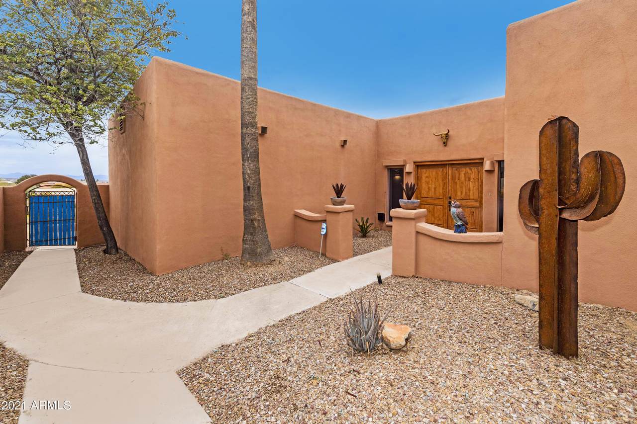 15603 Thistle Drive - Photo 1