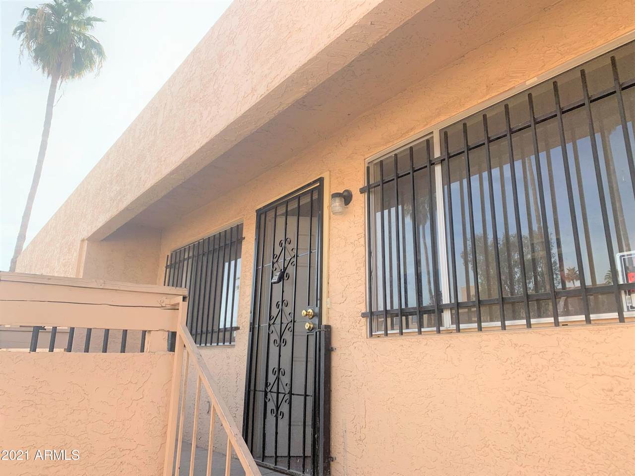 2804 43rd Avenue - Photo 1