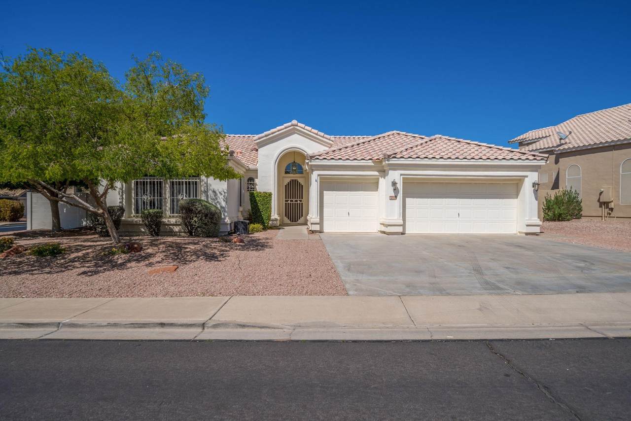 6522 Regina Street - Photo 1