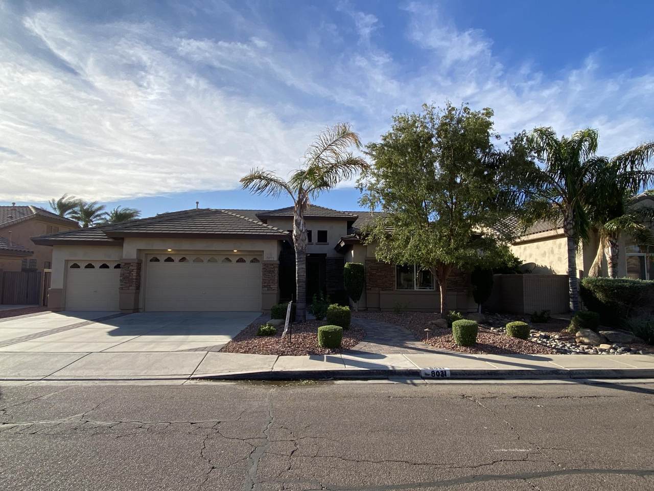 8031 Via Del Sol - Photo 1