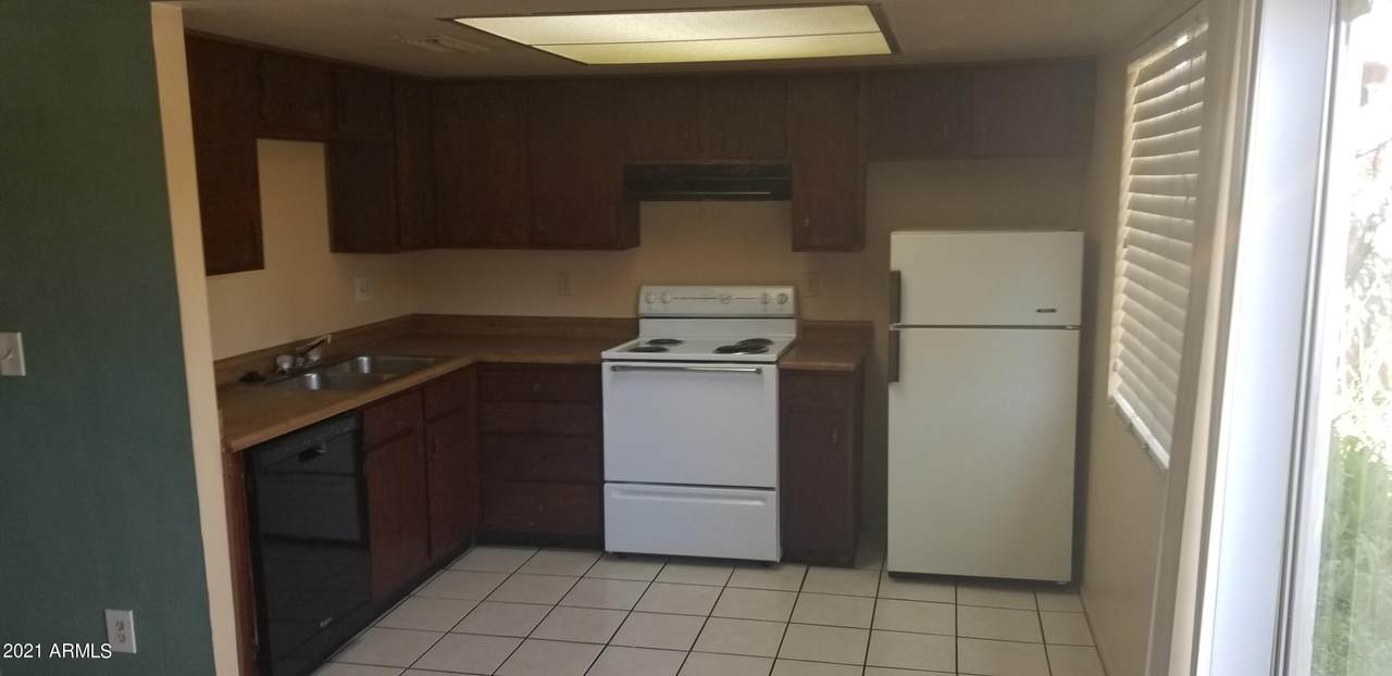 15601 27TH Street - Photo 1