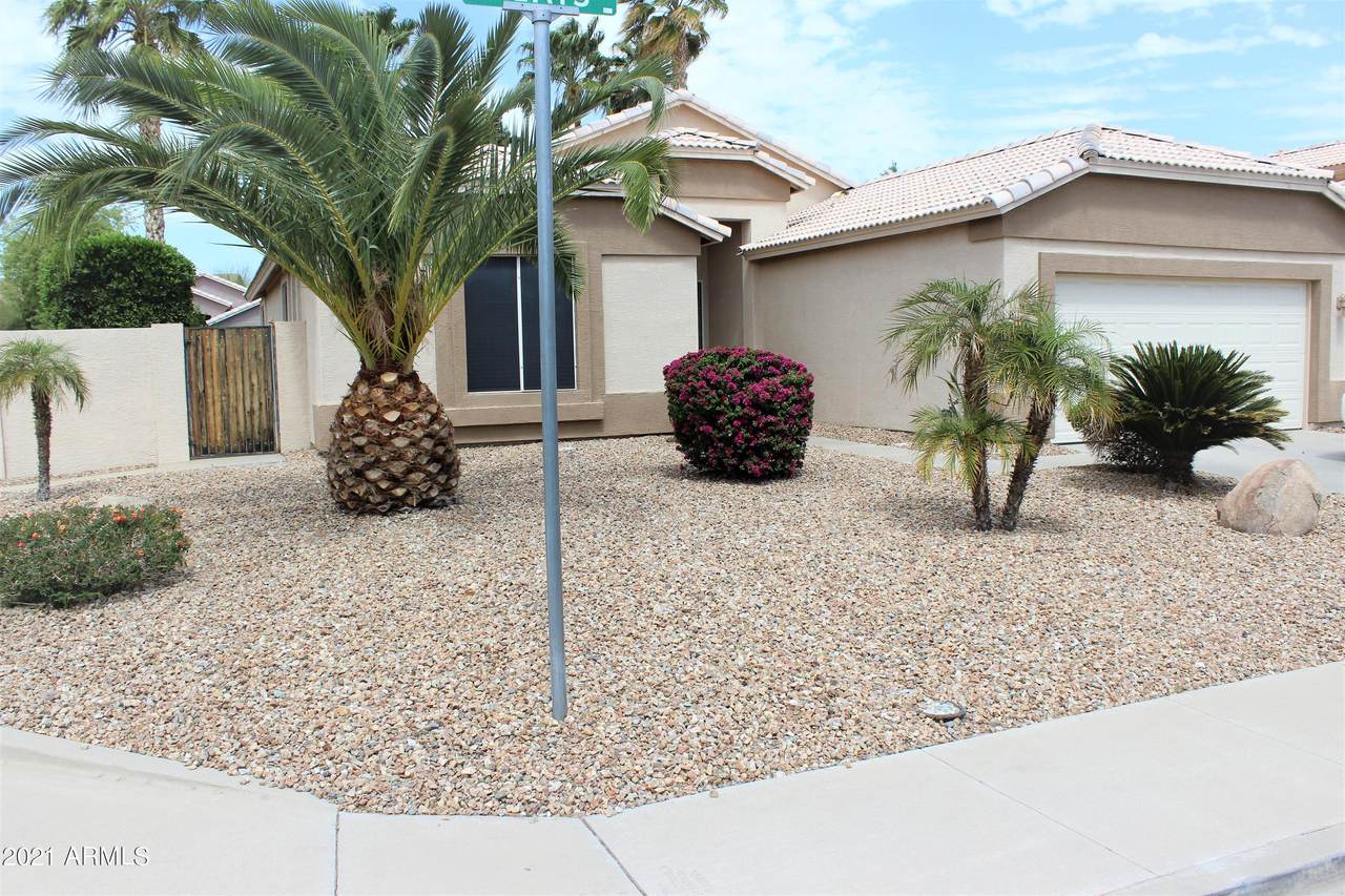 9528 Keats Avenue - Photo 1