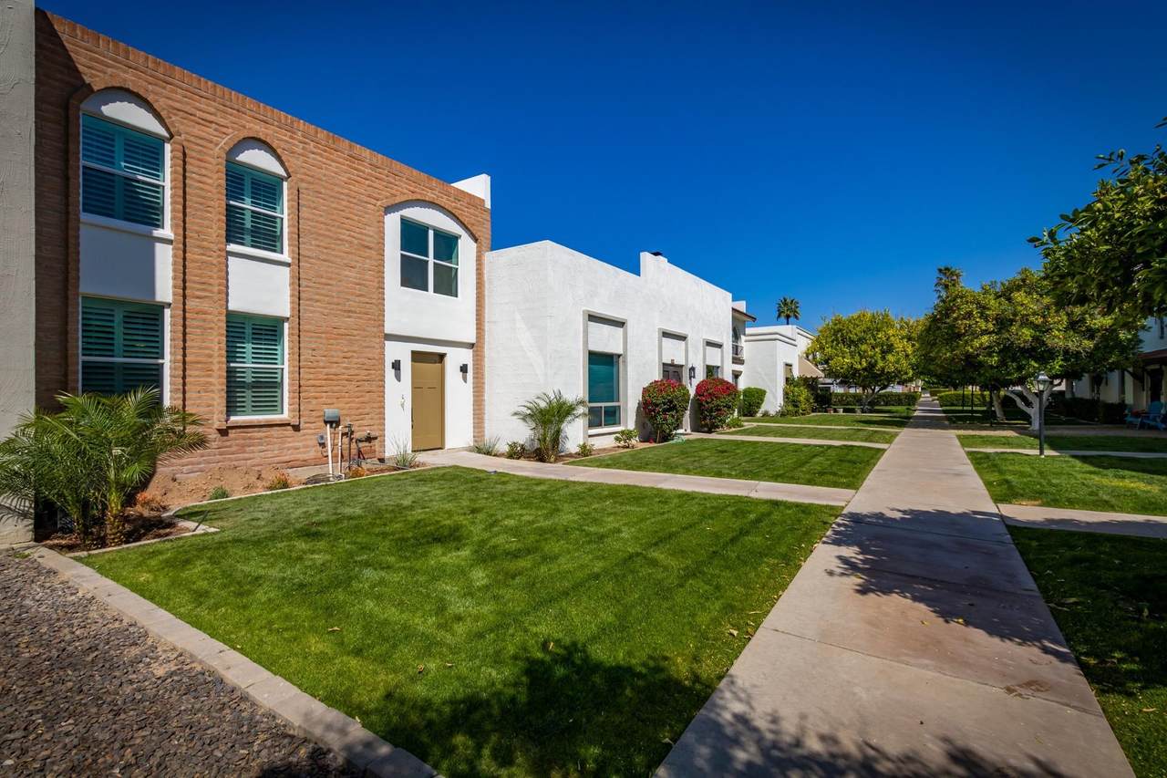 7712 Camelback Road - Photo 1