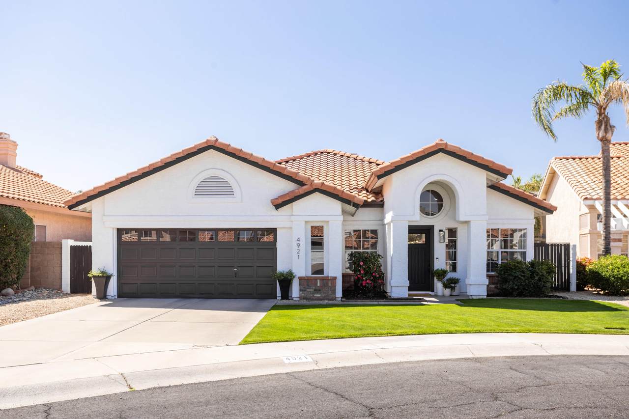 4921 Le Marche Avenue - Photo 1