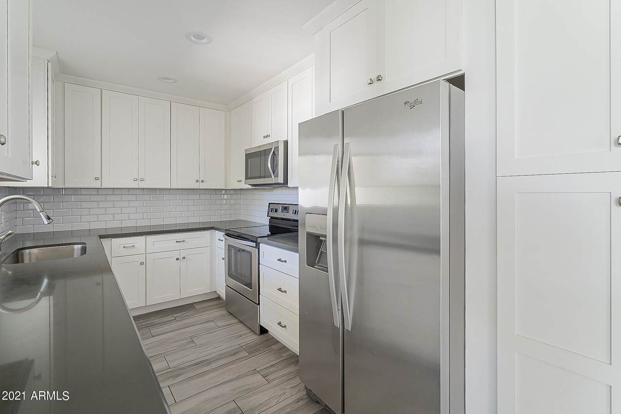 102 Maryland Avenue - Photo 1