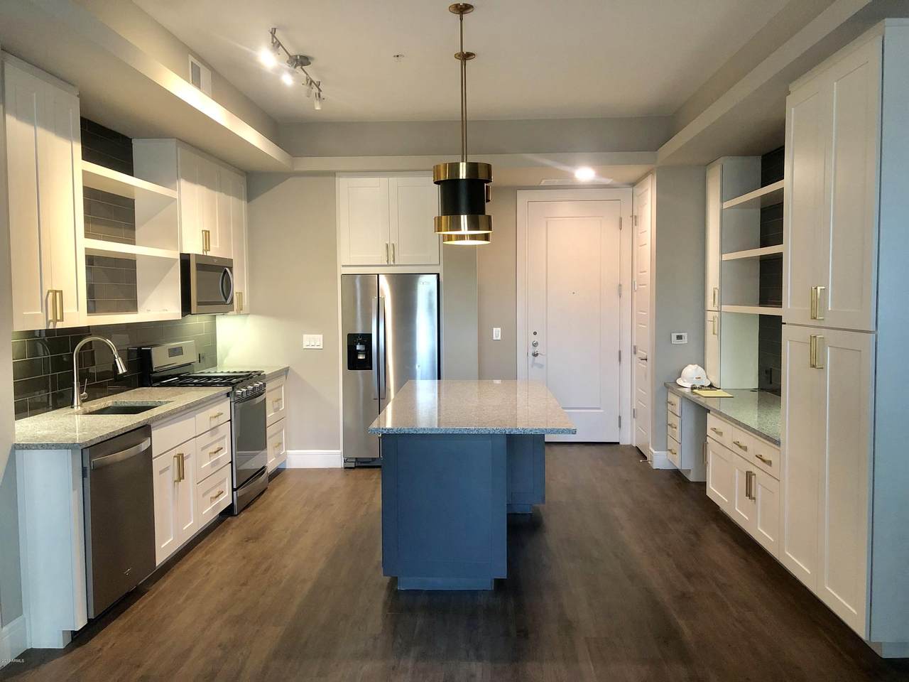 2727 Camelback Road - Photo 1